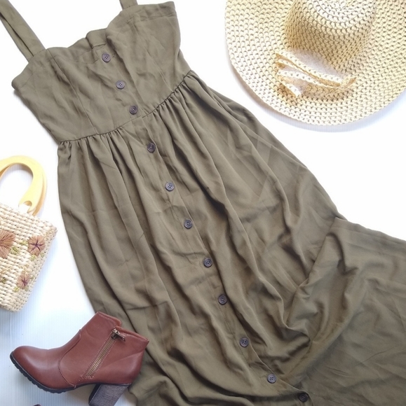 SHEIN Dresses & Skirts - NWOT button front olive green Summer maxi dress